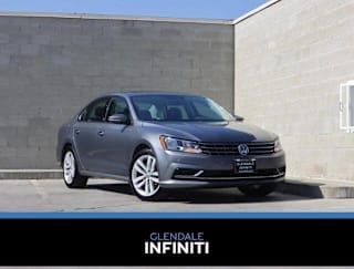 2019 Volkswagen Passat 2.0T Wolfsburg 1VWLA7A33KC003338 2019 Volkswagen Passat 2.0T Wolfsburg