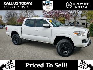 2017 Toyota Tacoma SR V6 5TFCZ5AN2HX083668 2017 Toyota Tacoma SR V6