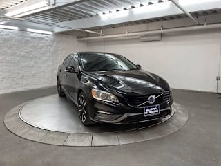 2017 Volvo S60 YV126MFL5H2438457 2017 Volvo S60