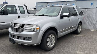 2010 Lincoln Navigator Base 5LMJJ2J53AEJ04549 2010 Lincoln Navigator Base