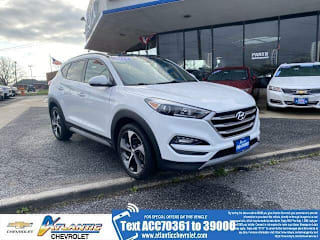 2018 Hyundai Tucson Value KM8J3CA22JU677036 2018 Hyundai Tucson Value