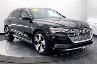 2019 Audi e-tron WA1VAAGE2KB023369 2019 Audi e-tron