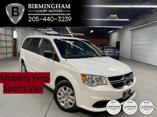2017 Dodge Grand Caravan 2C7WDGBG9HR828828 2017 Dodge Grand Caravan