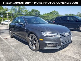 2018 Audi A4 WAULMAF4XJA118213 2018 Audi A4