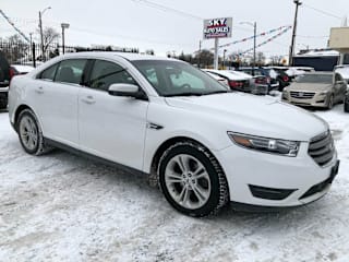 2017 Ford Taurus 1FAHP2H86HG107146 2017 Ford Taurus