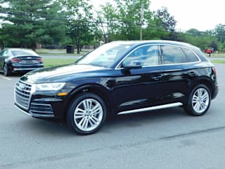 2018 Audi Q5 2.0T quattro Premium Plus WA1BNAFY8J2002818 2018 Audi Q5 2.0T quattro Premium Plus