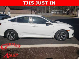 2017 Honda Civic LX 19XFC2F51HE024911 2017 Honda Civic LX