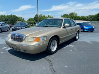 2000 Mercury Grand Marquis GS 2MEFM74W2YX632239 2000 Mercury Grand Marquis GS