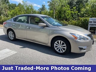 2013 Nissan Altima 1N4AL3AP4DC118099 2013 Nissan Altima