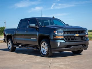 2017 Chevrolet Silverado 1500 LT 3GCUKREC4HG261318 2017 Chevrolet Silverado 1500 LT