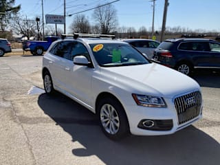 2013 Audi Q5 2.0T quattro Premium WA1CFAFP3DA097727 2013 Audi Q5 2.0T quattro Premium