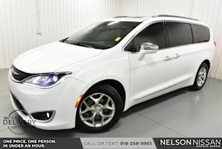 2018 Chrysler Pacifica Limited 2C4RC1GG9JR272237 2018 Chrysler Pacifica Limited