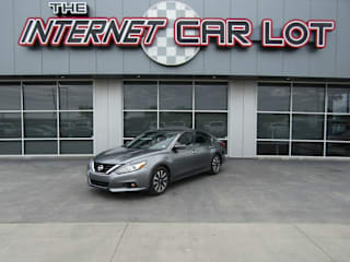 2017 Nissan Altima 2.5 SV 1N4AL3AP3HC205224 2017 Nissan Altima 2.5 SV