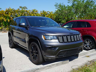 2019 Jeep Grand Cherokee Laredo E 1C4RJFAG1KC665199 2019 Jeep Grand Cherokee Laredo E