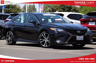 2018 Toyota Camry SE 4T1B11HK5JU106421 2018 Toyota Camry SE