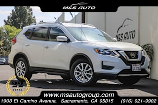 2017 Nissan Rogue SV KNMAT2MT5HP587424 2017 Nissan Rogue SV