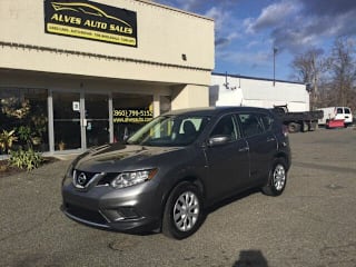 2015 Nissan Rogue S KNMAT2MV3FP563699 2015 Nissan Rogue S