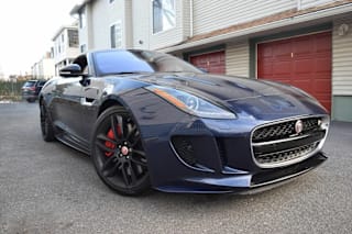 2017 Jaguar F-TYPE R SAJWJ6HL9HMK46334 2017 Jaguar F-TYPE R