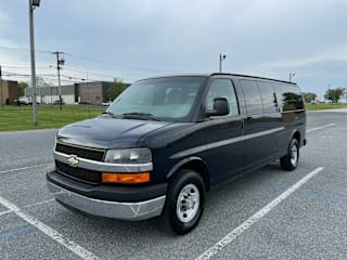 2011 Chevrolet Express Passenger LT 3500 1GAZG1FG4B1119365 2011 Chevrolet Express Passenger LT 3500