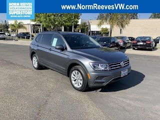 2020 Volkswagen Tiguan 3VV1B7AX8LM085675 2020 Volkswagen Tiguan