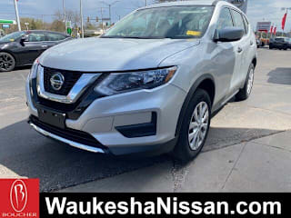 2018 Nissan Rogue S 5N1AT2MV8JC732160 2018 Nissan Rogue S