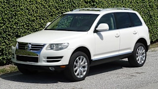2010 Volkswagen Touareg V6 TDI WVGFK7A95AD001533 2010 Volkswagen Touareg V6 TDI