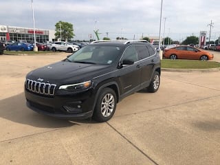 2019 Jeep Cherokee Latitude 1C4PJLCB0KD331909 2019 Jeep Cherokee Latitude