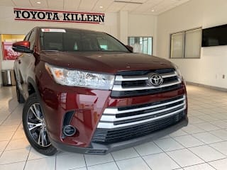 2019 Toyota Highlander LE 5TDZARFHXKS055156 2019 Toyota Highlander LE