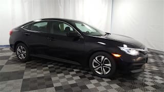 2018 Honda Civic LX 2HGFC2F5XJH523721 2018 Honda Civic LX