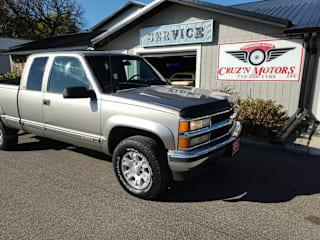 1998 Chevrolet C/K 1500 Series K1500 Cheyenne 2GCEK19R5W1207701 1998 Chevrolet C/K 1500 Series K1500 Cheyenne