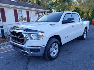 2019 Ram Pickup 1500 1C6SRFFT1KN587972 2019 Ram Pickup 1500
