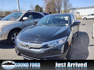 2018 Honda Civic LX 2HGFC2F59JH583537 2018 Honda Civic LX