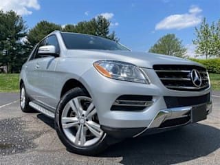 2013 Mercedes-Benz M-Class ML 350 4MATIC 4JGDA5HB0DA225550 2013 Mercedes-Benz M-Class ML 350 4MATIC