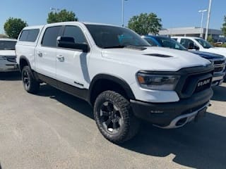 2019 Ram Pickup 1500 1C6SRFLT5KN583010 2019 Ram Pickup 1500
