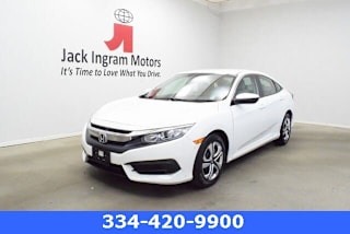 2018 Honda Civic LX 19XFC2F57JE009061 2018 Honda Civic LX