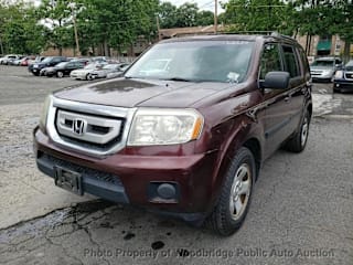 2010 Honda Pilot LX 5FNYF3H25AB010521 2010 Honda Pilot LX