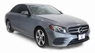 2017 Mercedes-Benz E-Class E 300 4MATIC WDDZF4KB9HA166198 2017 Mercedes-Benz E-Class E 300 4MATIC