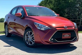 2020 Toyota Yaris LE 3MYDLBYV4LY701785 2020 Toyota Yaris LE