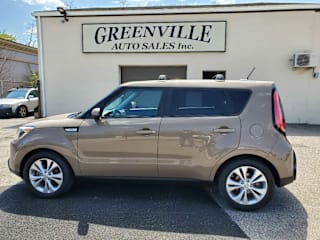 2015 Kia Soul + KNDJP3A58F7211068 2015 Kia Soul +