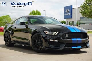 2018 Ford Mustang 1FA6P8JZ6J5500109 2018 Ford Mustang
