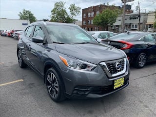 2019 Nissan Kicks SV 3N1CP5CU3KL483304 2019 Nissan Kicks SV
