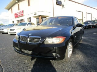 2007 BMW 3 Series WBAVA33577KX70915 2007 BMW 3 Series