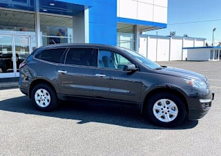 2014 Chevrolet Traverse LS 1GNKRFEDXEJ327561 2014 Chevrolet Traverse LS