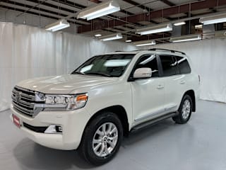 2018 Toyota Land Cruiser Base JTMCY7AJ2J4068834 2018 Toyota Land Cruiser Base