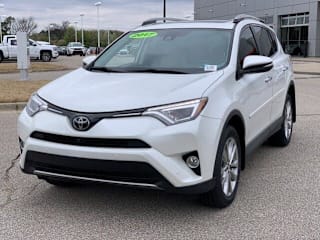2017 Toyota RAV4 2T3YFREV8HW384479 2017 Toyota RAV4