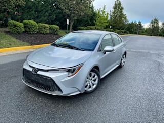 2020 Toyota Corolla LE 5YFEPRAE4LP047445 2020 Toyota Corolla LE