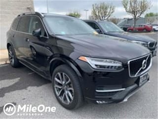 2018 Volvo XC90 T6 Momentum YV4A22PK5J1204366 2018 Volvo XC90 T6 Momentum