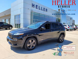 2016 Jeep Cherokee Latitude 1C4PJLCB8GW281062 2016 Jeep Cherokee Latitude