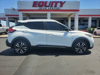 2020 Nissan Kicks SR 3N1CP5DV0LL485195 2020 Nissan Kicks SR