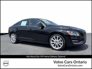 2018 Volvo S60 T5 Inscription LYV402HK5JB177618 2018 Volvo S60 T5 Inscription